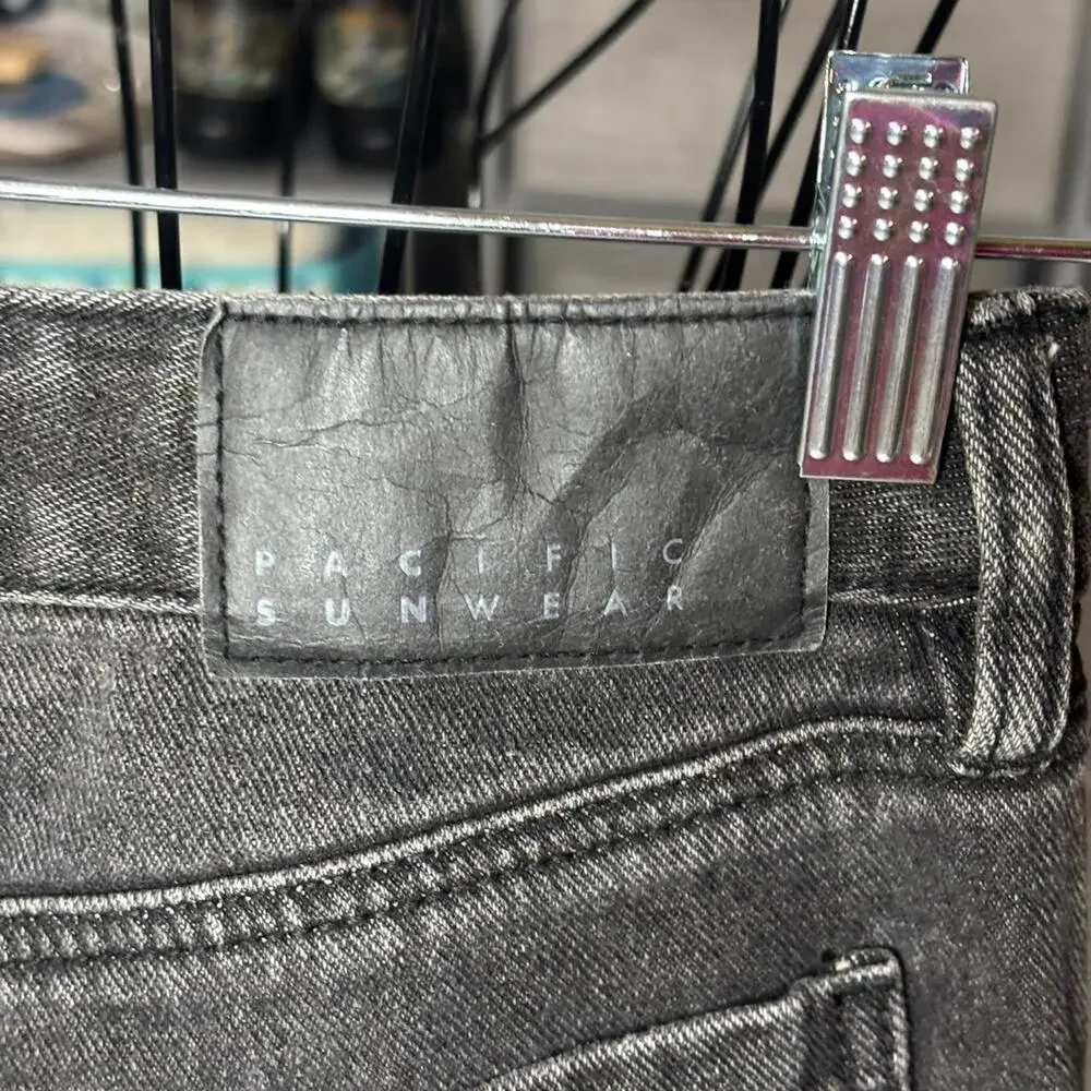 PacSun Casey Low Rise Baggy Jeans - Faded Black - Size 23